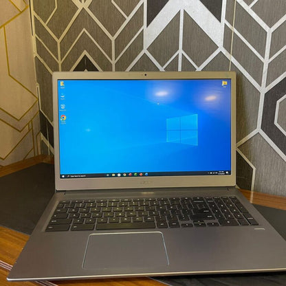 Acer Chromebook CB715 | 64GB Storage | 16GB RAM | 15.6″ Full-HD 1080p Screen Display | Intel Core i5-8130U 2.20GHz | Windows 10 | Chromebook