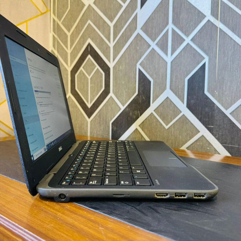 Dell | Latitude 3180 | 128GB Storage | 8GB RAM | Intel Pentium N4200 1.1GHz | Windows 10 | Quad Core | 11.6″ Screen | Laptop