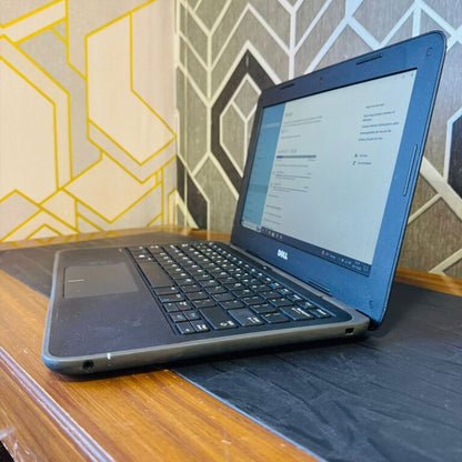 Dell | Latitude 3180 | 128GB Storage | 8GB RAM | Intel Pentium N4200 1.1GHz | Windows 10 | Quad Core | 11.6″ Screen | Laptop